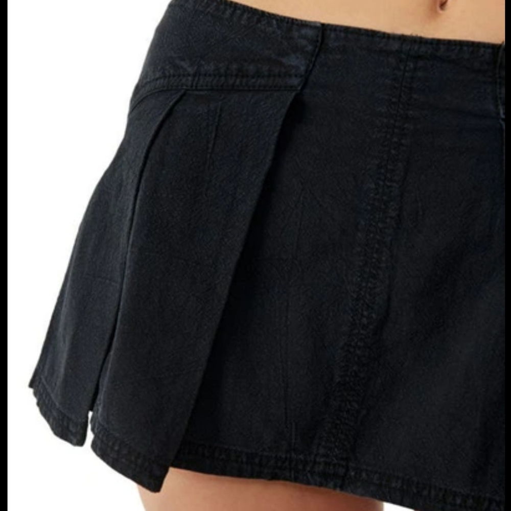 Free people heartbreaker black skort size 2 - Picture 5 of 16